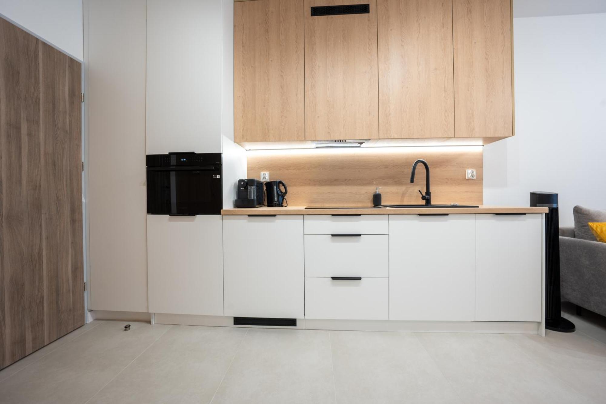Miodowy Apartament Z Duzym Tarasem W Rewalu, Blisko Morza Bagian luar foto